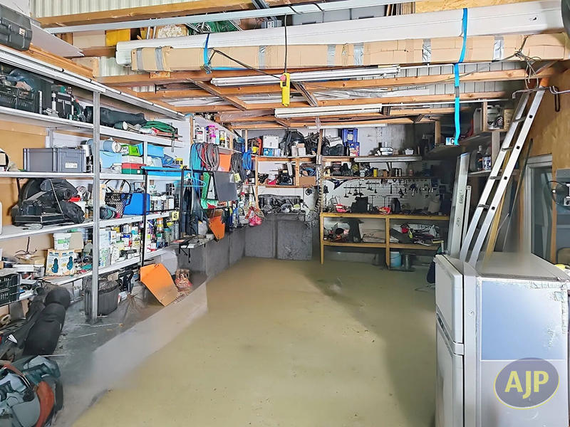 Maison - 189 m² - 8 pièces