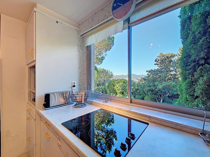 Appartement - 95 m² - 4 pièces