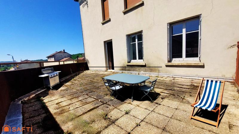 Appartement - 100 m² - 4 pièces