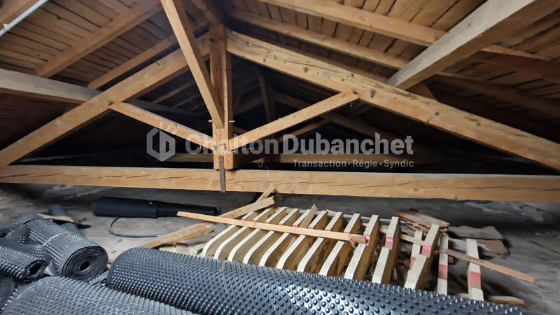 Local d'activité / Entrepôt - 275 m² - 2 pièces