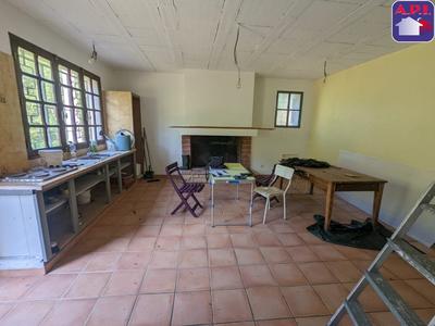 Maison - 146 m² - 6 pièces