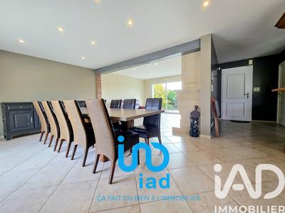 Maison - 147 m² - 6 pièces