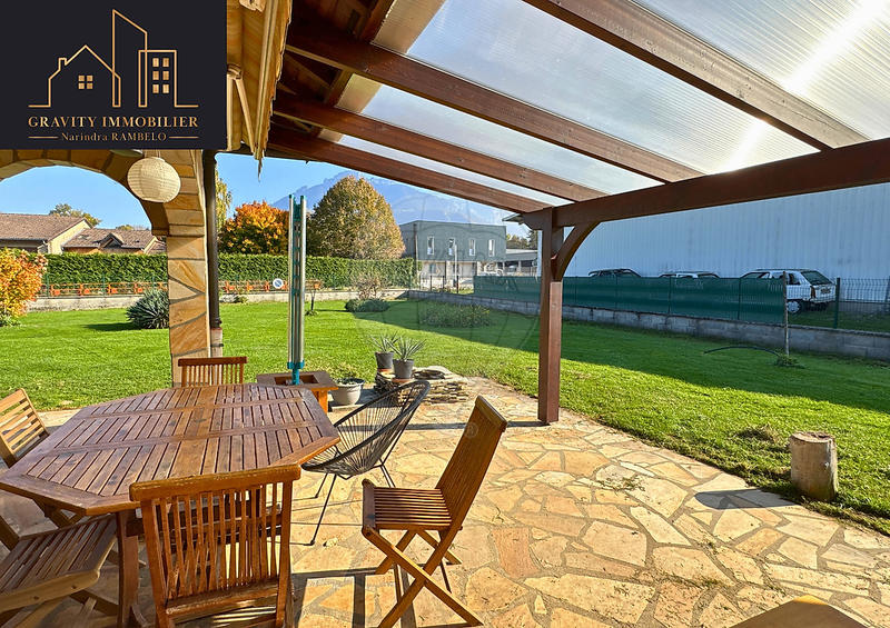 Maison - 150 m² - 5 pièces