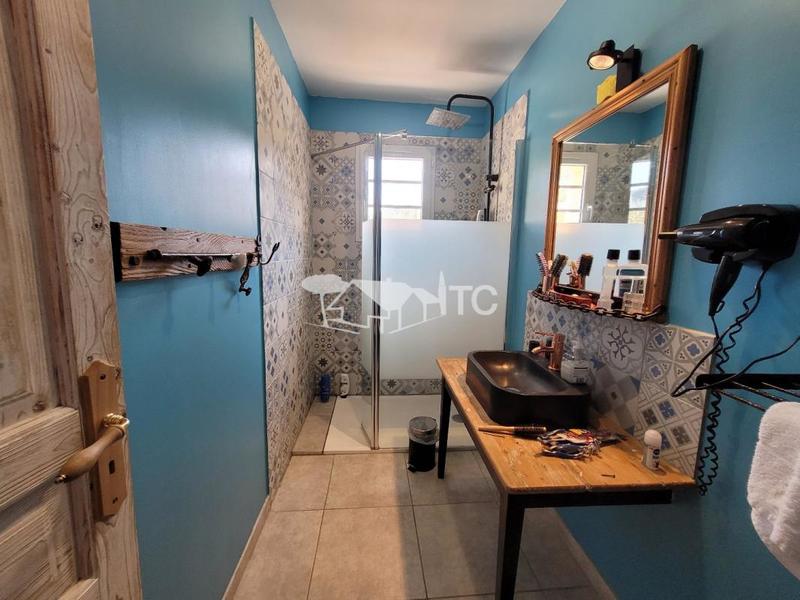 Maison - 172 m² - 8 pièces