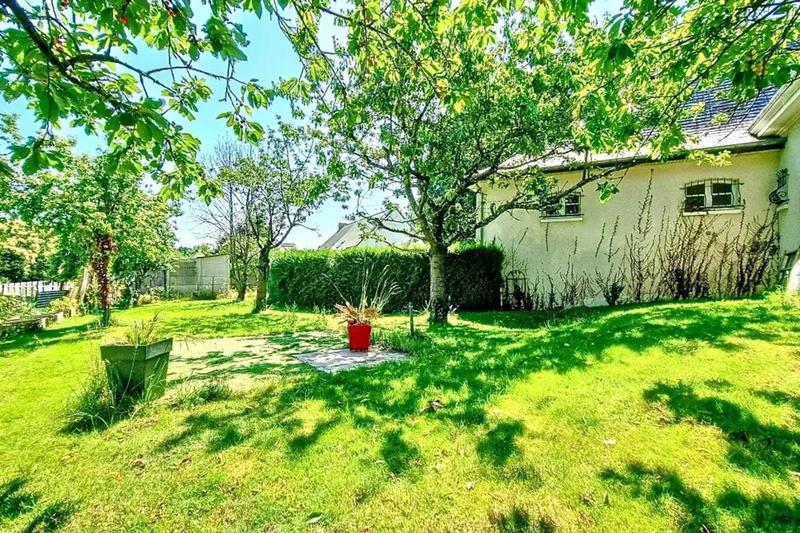 Maison - 177 m² - 7 pièces