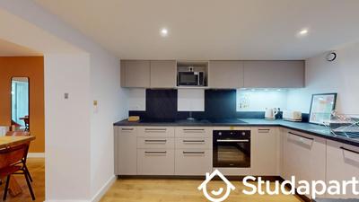 Chambre - 10 m² - 1 pièce