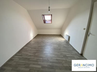 Appartement - 90 m² - 3 pièces