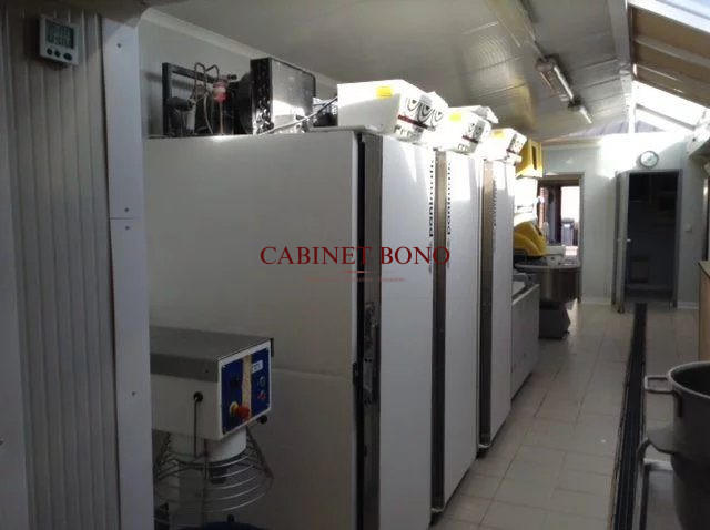 Fonds de commerce - 150 m²