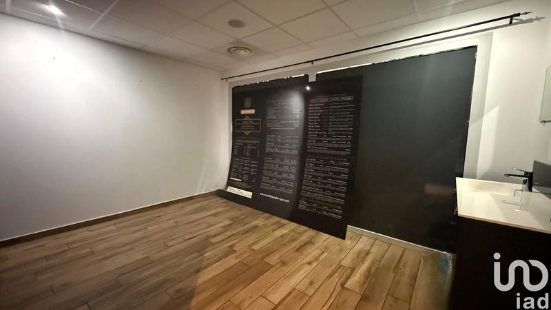 Local commercial - 136 m²