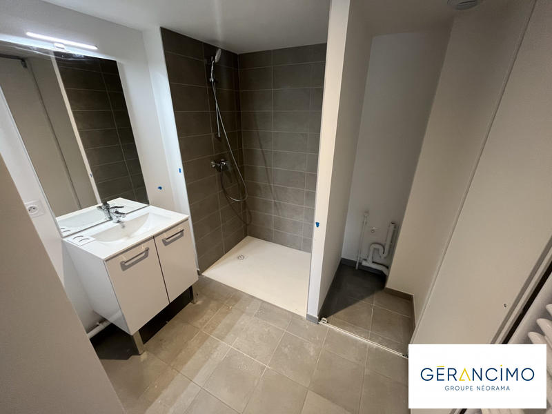 Appartement - 77 m² - 3 pièces