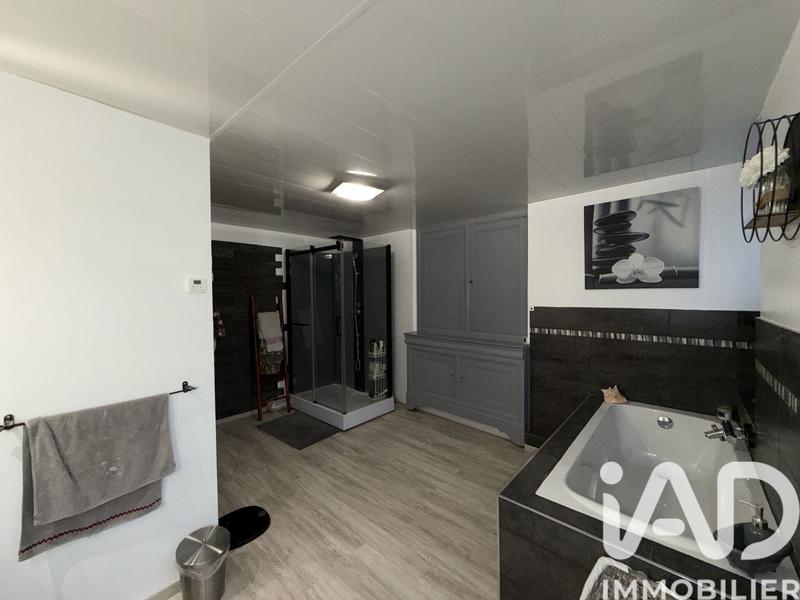 Maison de village - 263 m² - 8 pièces