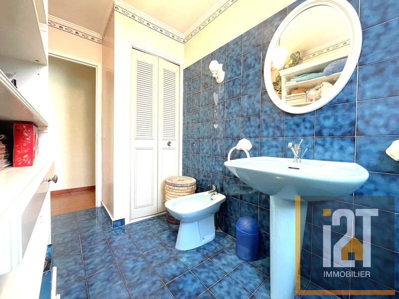 Maison traditionnelle - 85 m² - 4 pièces