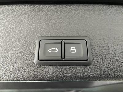 Audi Q2 35 Tfsi 150 s tronic 7 s line