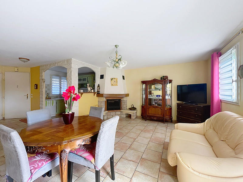 Maison - 81 m² - 4 pièces