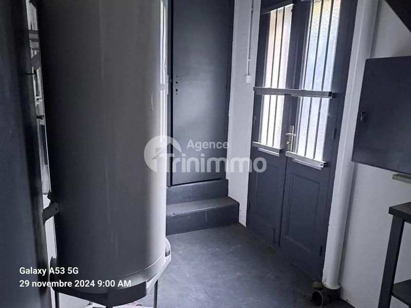 Local commercial - 198 m²