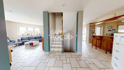 Maison - 161 m² - 6 pièces
