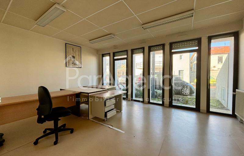 Local commercial - 140 m²