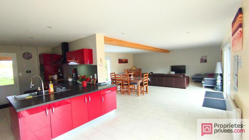 Maison - 272 m² - 12 pièces