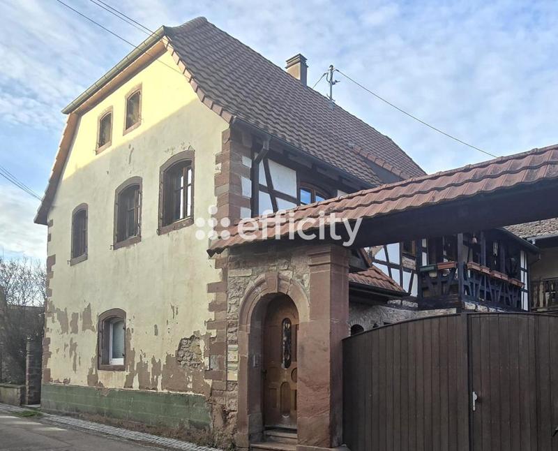 Maison traditionnelle - 160 m² - 8 pièces