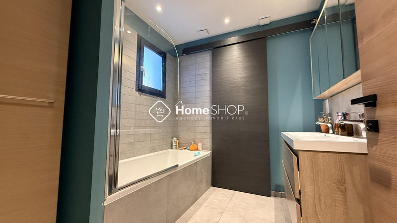 Villa - 120 m² - 5 pièces