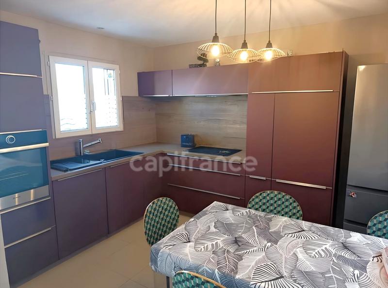 Maison - 87 m² - 4 pièces