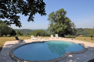 Maison de campagne - 700 m² - 8 pièces