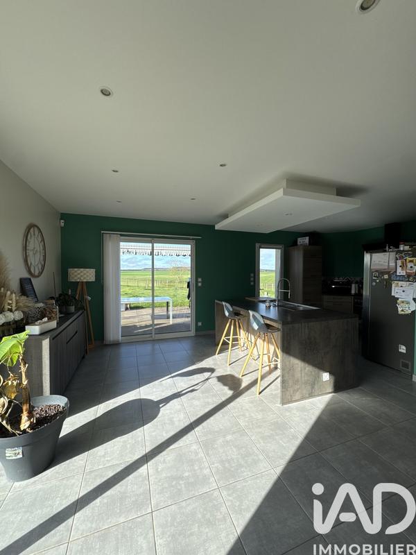 Maison - 122 m² - 5 pièces