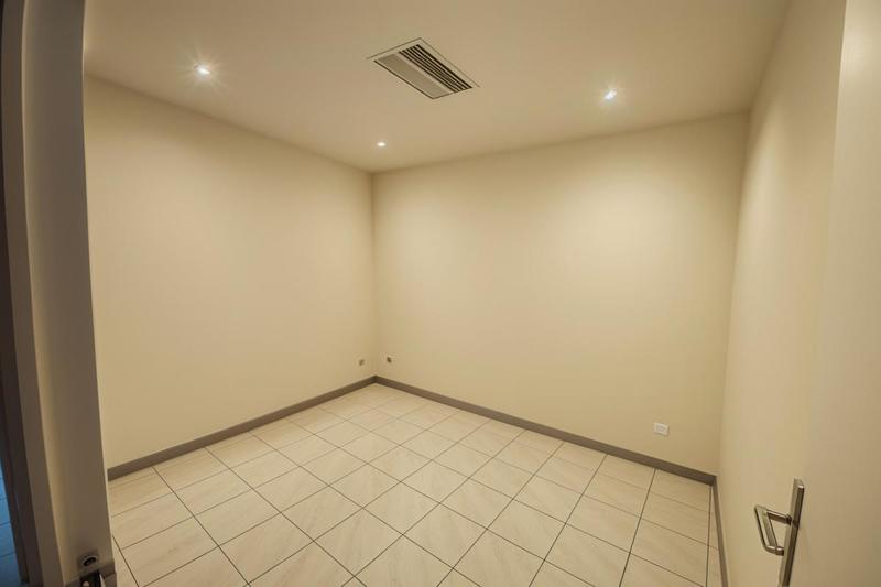 Immeuble - 135 m² - 8 pièces