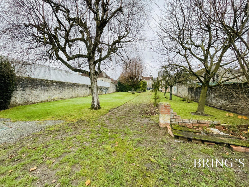 Maison ancienne - 259 m² - 8 pièces