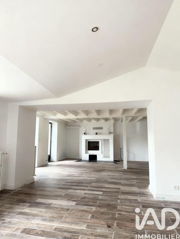 Maison - 159 m² - 6 pièces