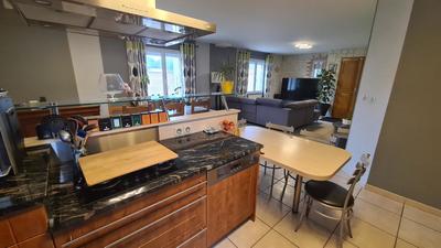 Maison - 118 m² - 5 pièces