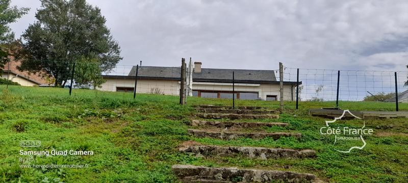 Propriété - 187 m² - 10 pièces