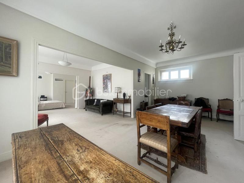 Appartement - 135 m² - 4 pièces