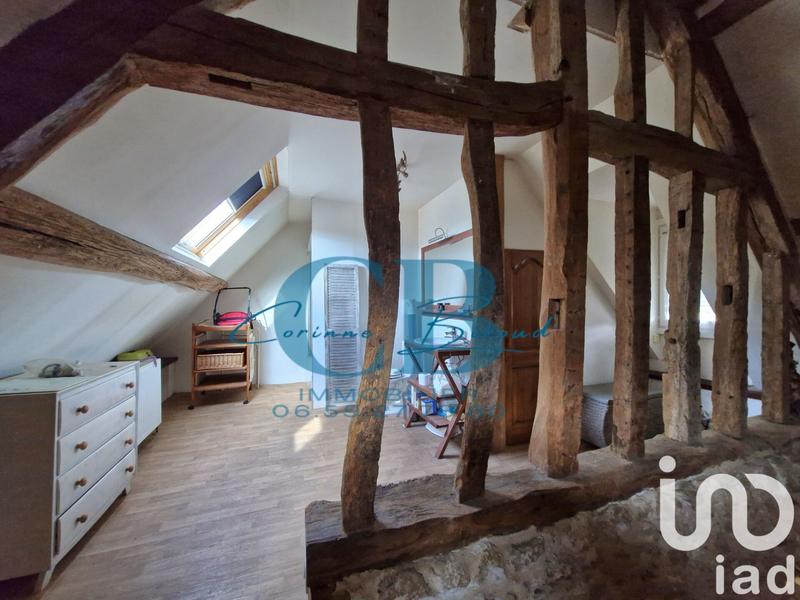 Maison - 214 m² - 9 pièces