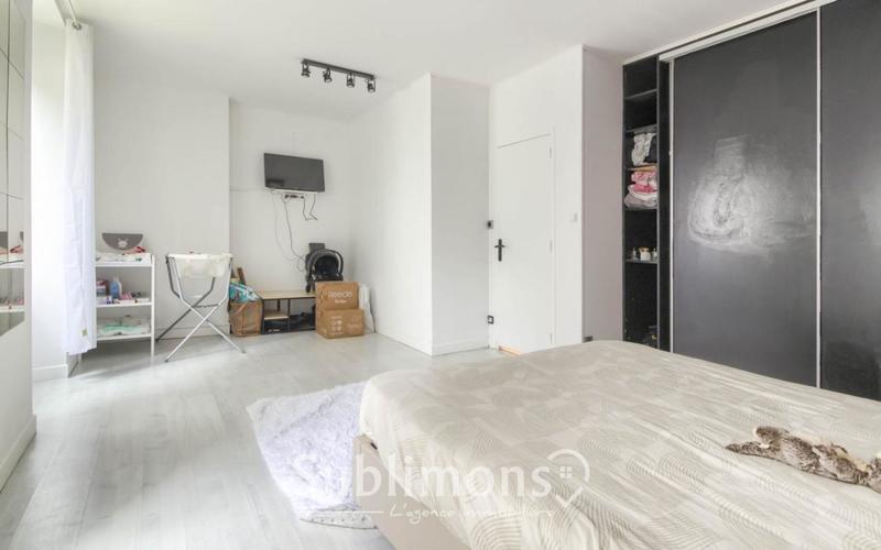 Appartement - 72 m² - 3 pièces