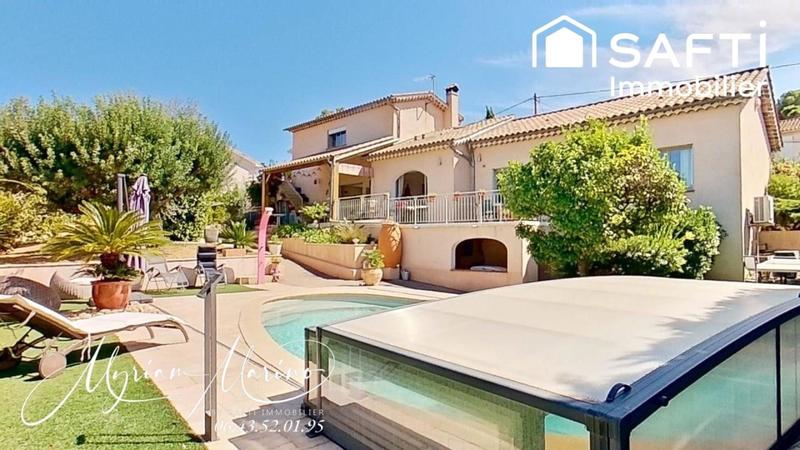 Maison - 147 m² - 8 pièces