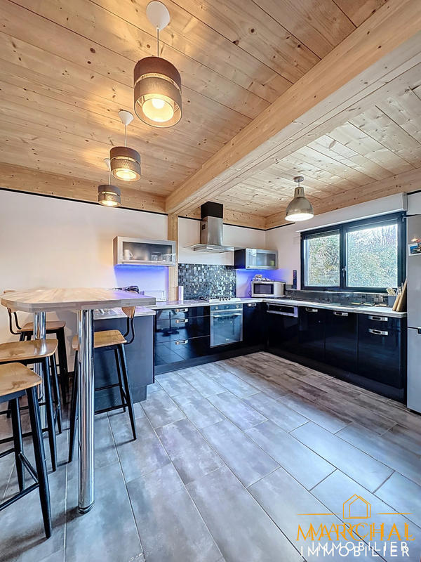 Maison - 130 m² - 5 pièces