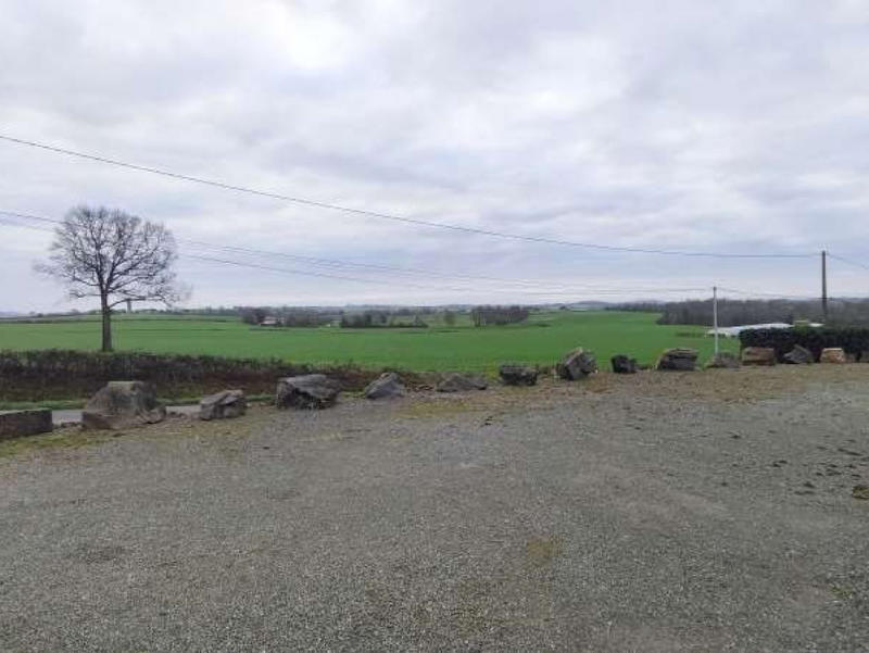 Maison - 120 m² - 2 pièces