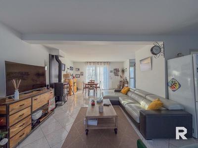 Maison - 117 m² - 5 pièces