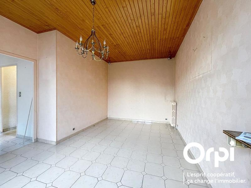 Maison - 104 m² - 4 pièces