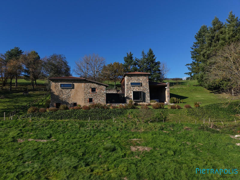 Maison - 200 m² - 5 pièces