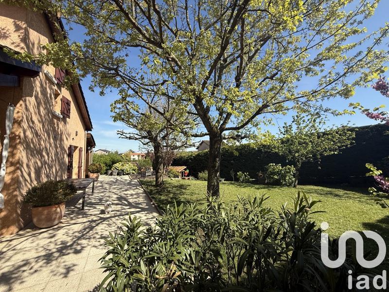 Maison - 255 m² - 7 pièces