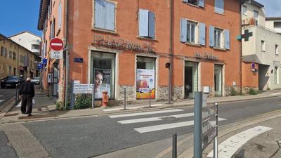 Local commercial - 128 m²