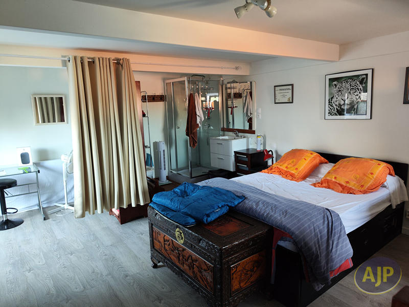 Maison - 171 m² - 7 pièces