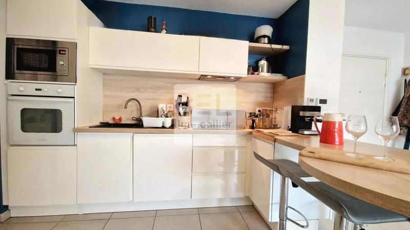 Appartement - 66 m² - 3 pièces