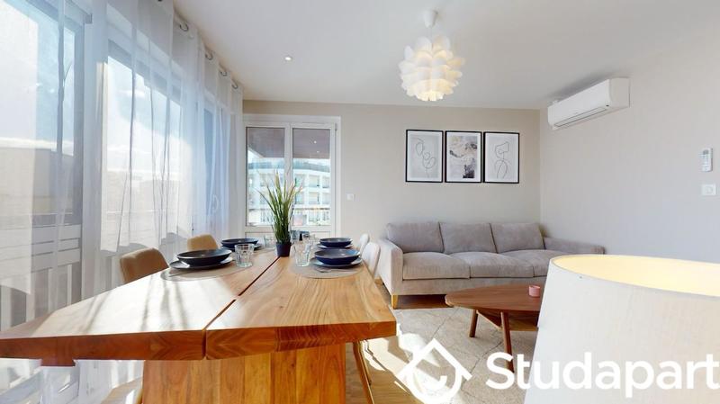 Chambre - 13 m² - 1 pièce