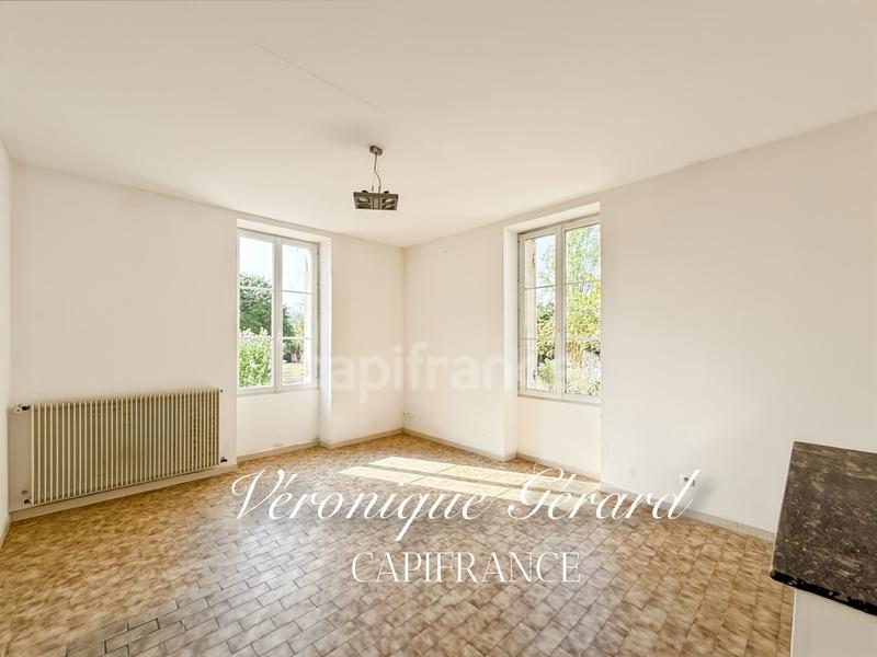 Maison en pierre - 179 m² - 8 pièces