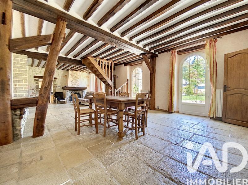 Maison - 136 m² - 7 pièces