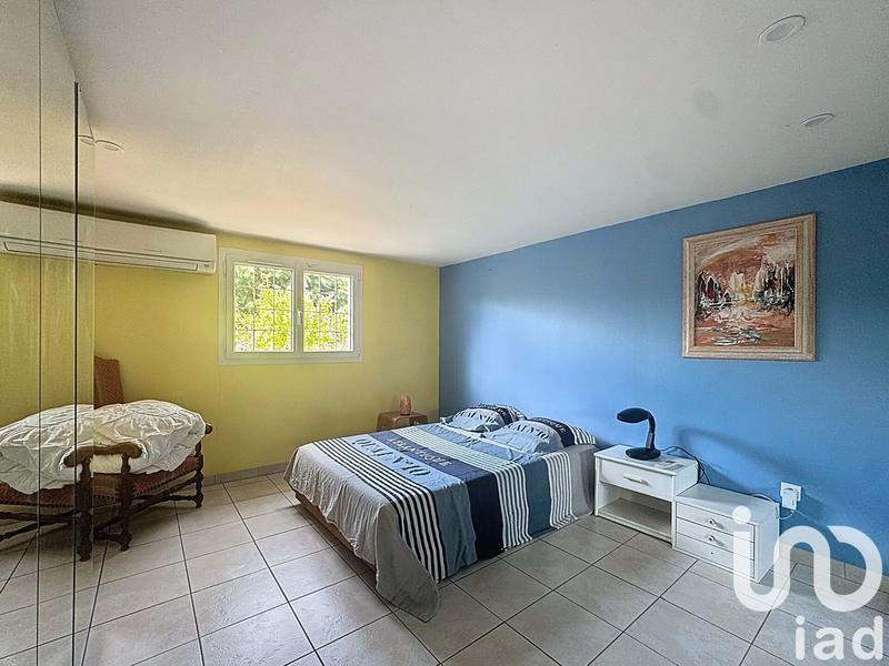 Maison - 180 m² - 6 pièces