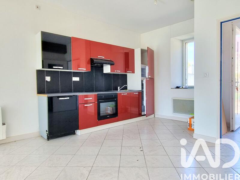 Maison - 291 m² - 9 pièces